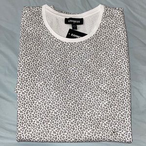 Express White and Gray Patterned Short Sleeve Tee